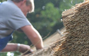 professional Woodale thatchers